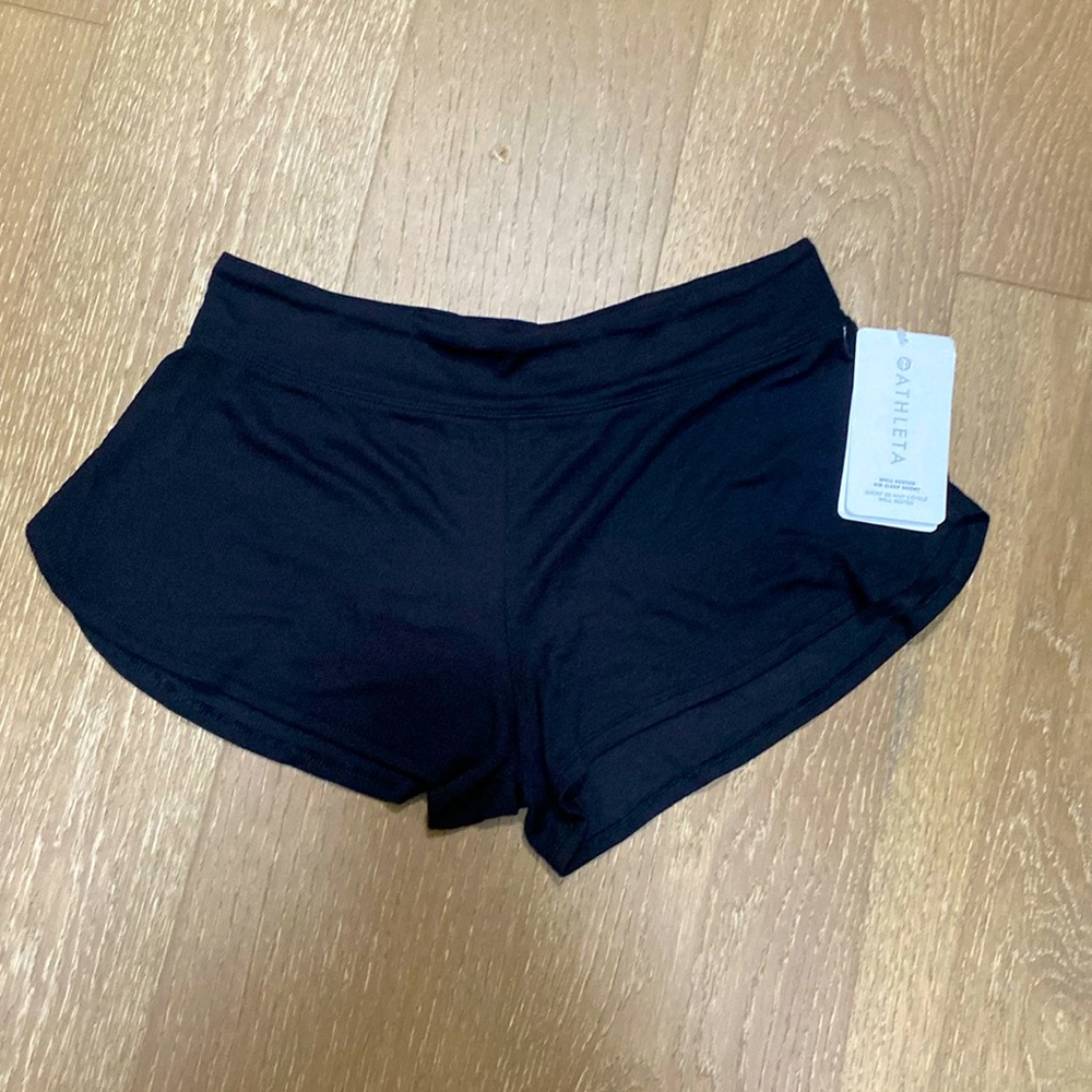 Athleta size small well rested rib  sleep short black